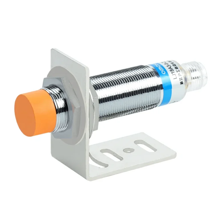 Индуктивный датчик приближения