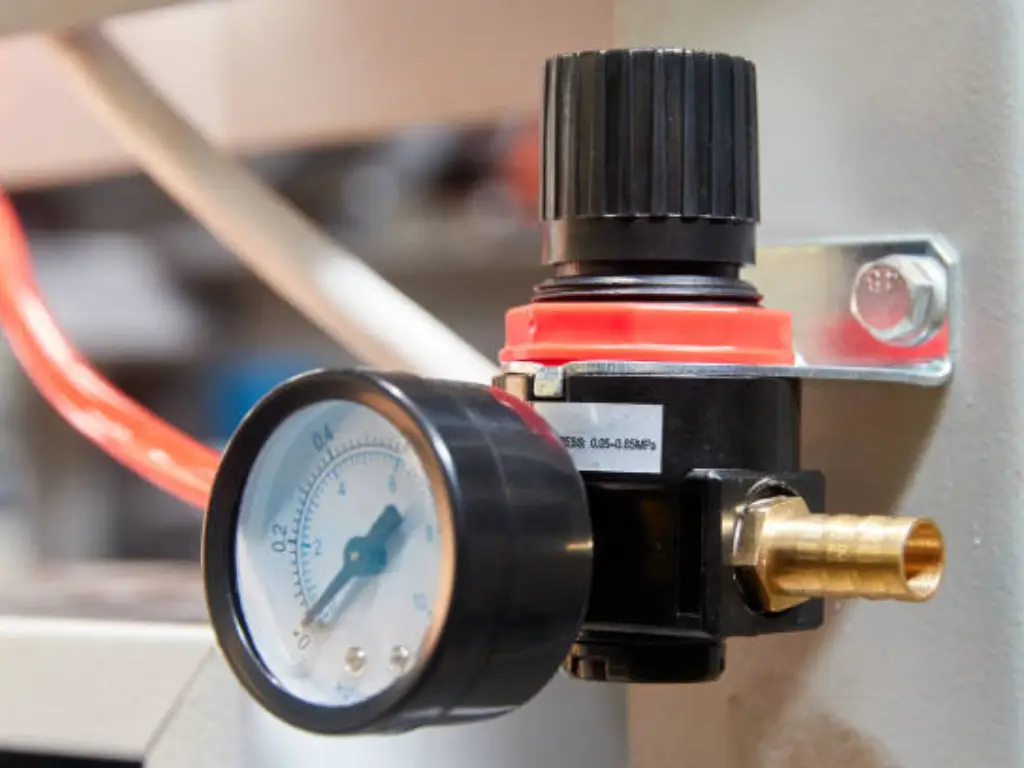 a-regulator-is-used-in-pneumatics-to1